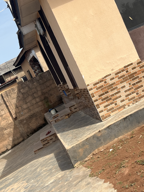 2 bedroom apartment in Ogba Ayo, Ogun state