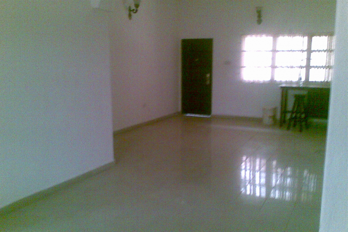 Room And Parlour Self Contained